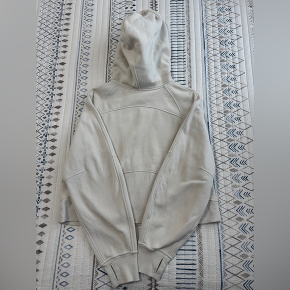 Lululemon Scuba Oversized Hoodie in Bone - Picture 10 of 10